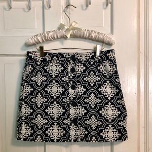 ADORABLE J. Crew snowflake mini skirt